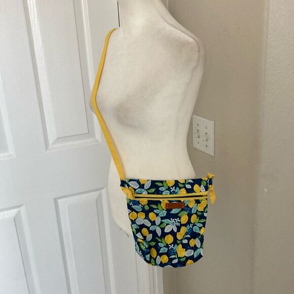 Avarose Designs Lemon Print Crossbody Bag - Picture 1 of 4